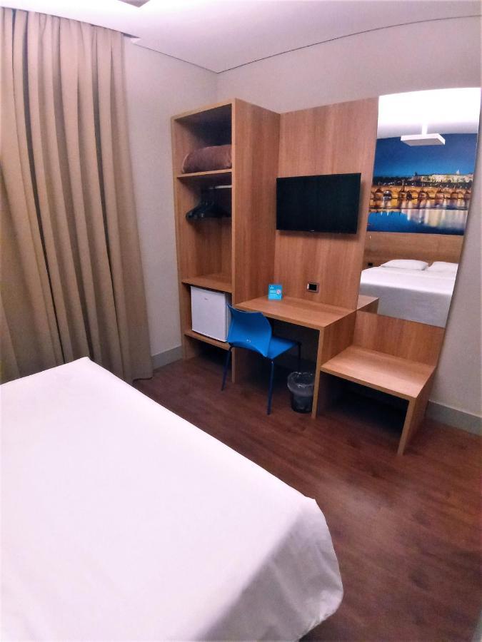 Hotelog Campina Grande do Sul Eksteriør bilde